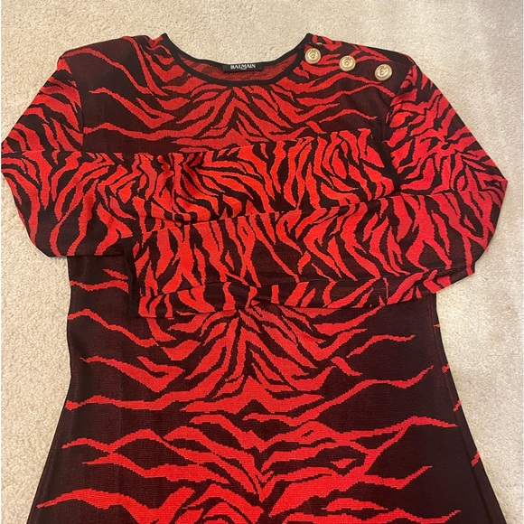 ❤️TRADED❤️Balmain zebra red black gold L button mini dress long sleeve 44 France - Picture 12 of 16
